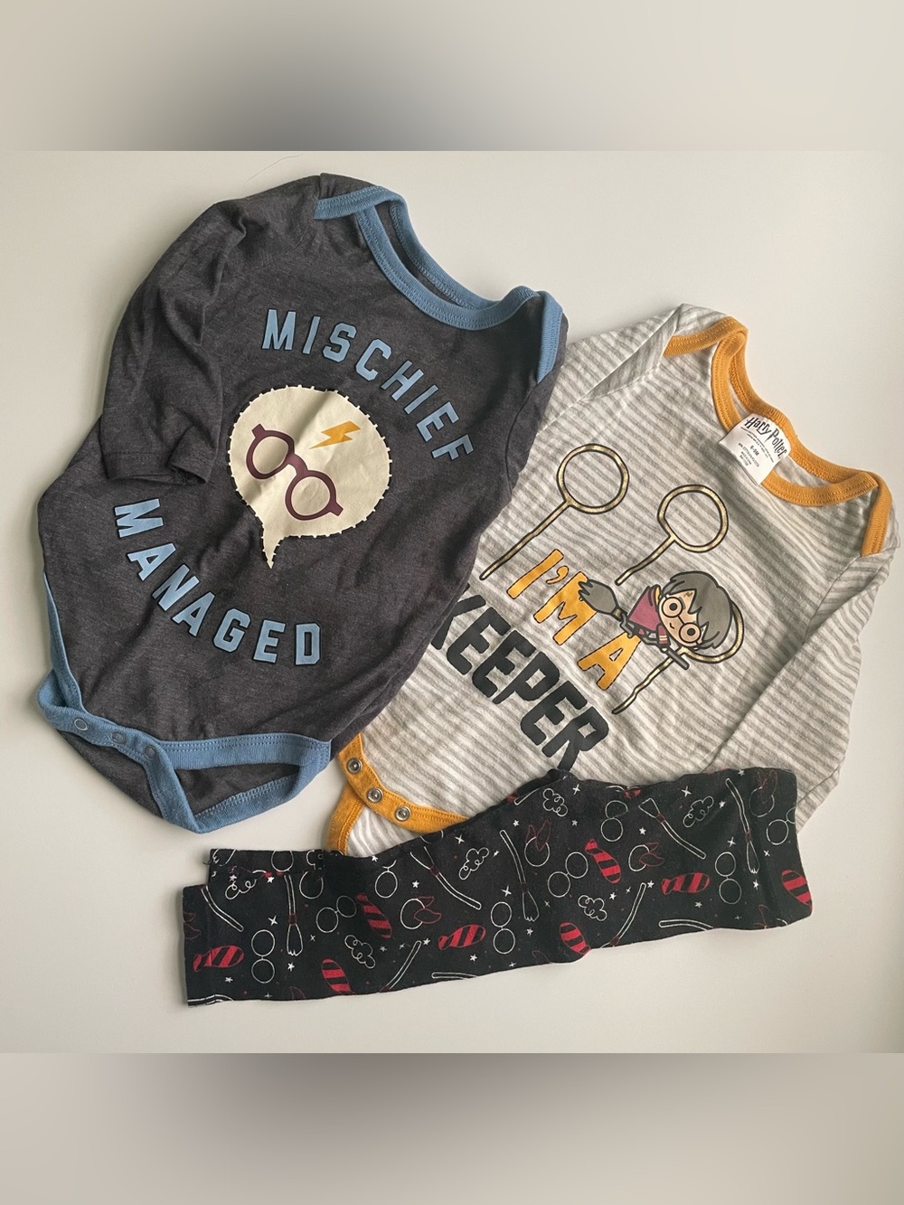 3-pc Harry Potter Set ‘Mischief Managed’ & ‘I’m a Keeper’ bodysuits, pants